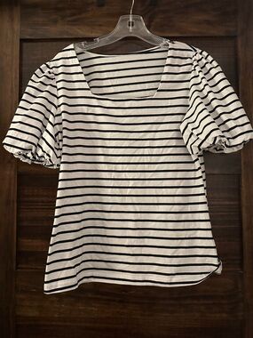 Striped Puff-Sleeve Square Neck Top - Black & White